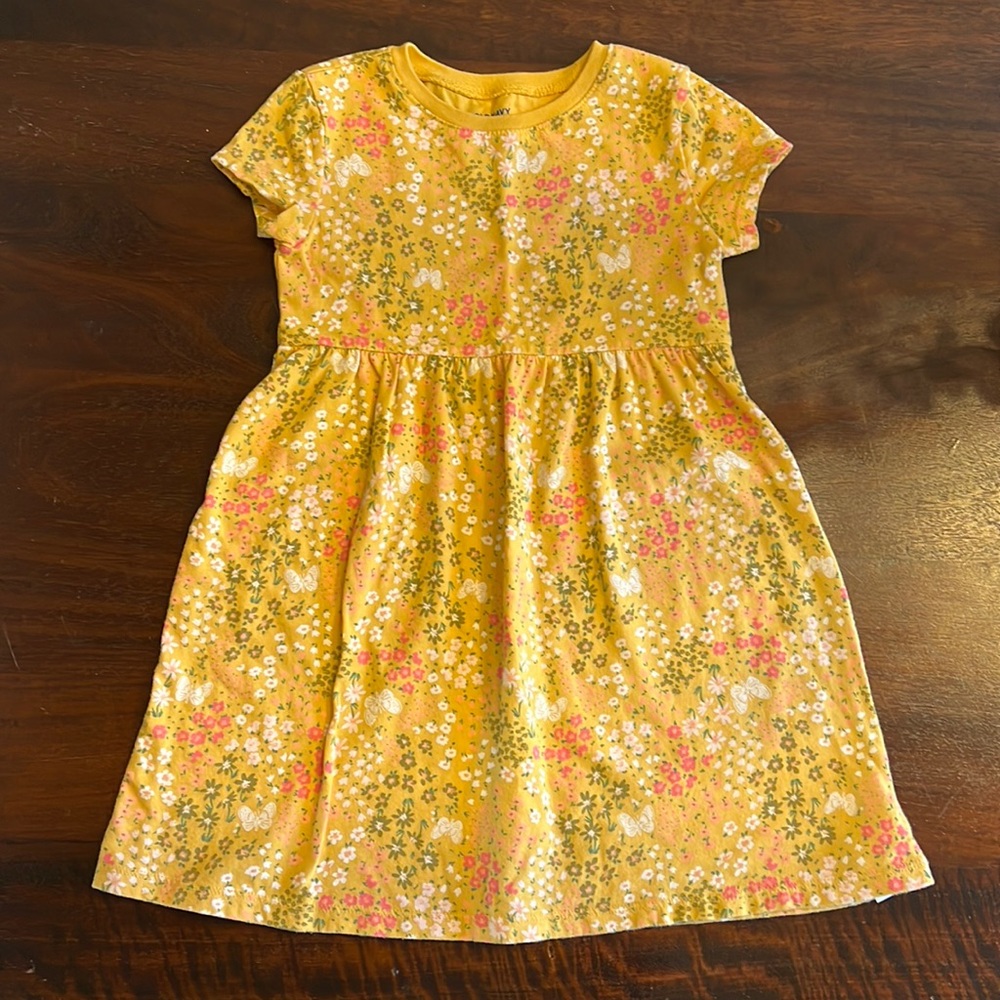 Toddler girls Old Navy dress. 4T